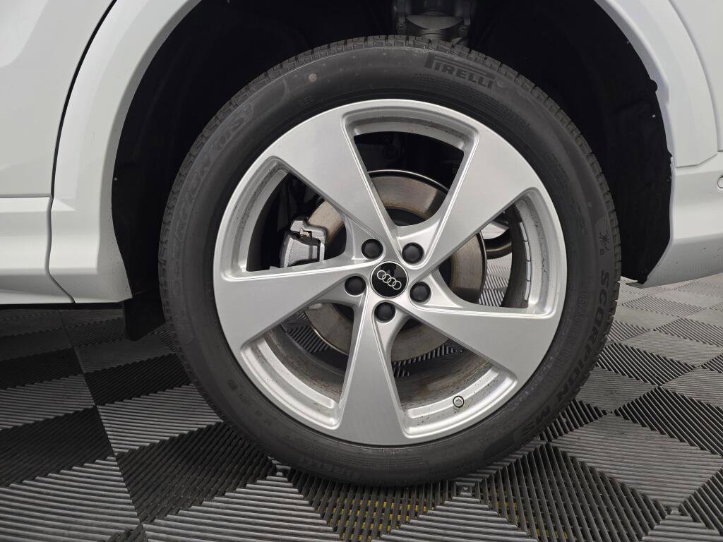 New 2025 Audi Q5 Premium Plus image 19
