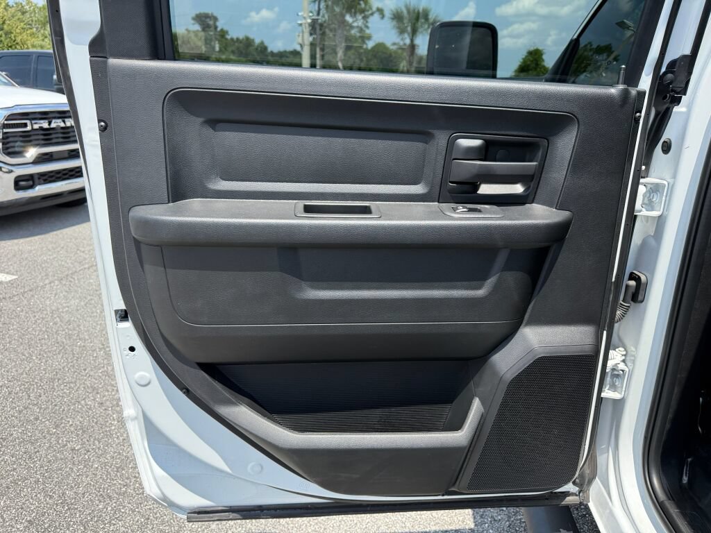 New 2026 RAM 3500 Tradesman AWD/4WD image 10