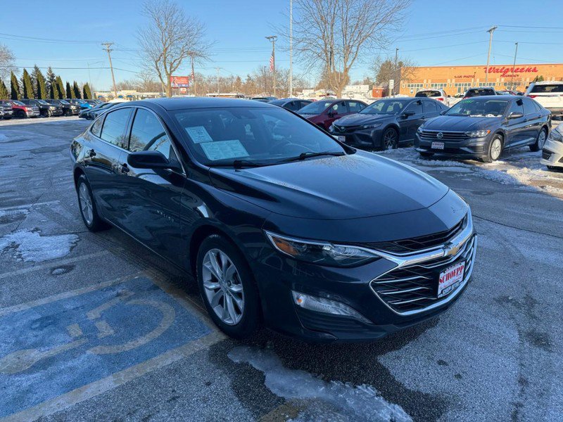 Used 2023 Chevrolet Malibu LT image 3