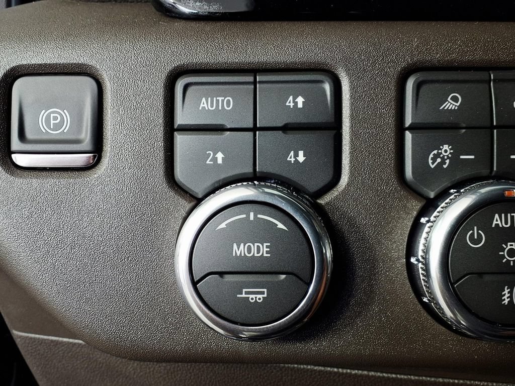 New 2026 GMC Sierra 1500 SLT AWD/4WD image 15