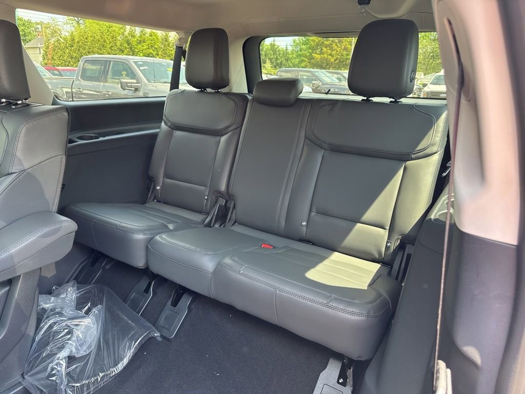 New 2026 Ford Expedition Max Active AWD/4WD image 9