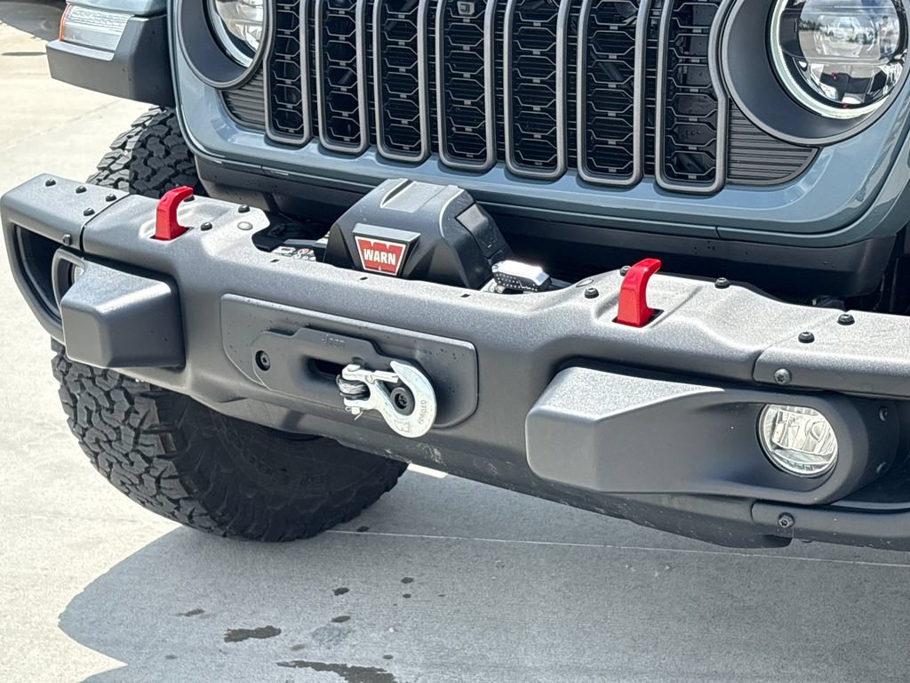 Used 2025 Jeep Wrangler Unlimited Rubicon AWD/4WD image 35