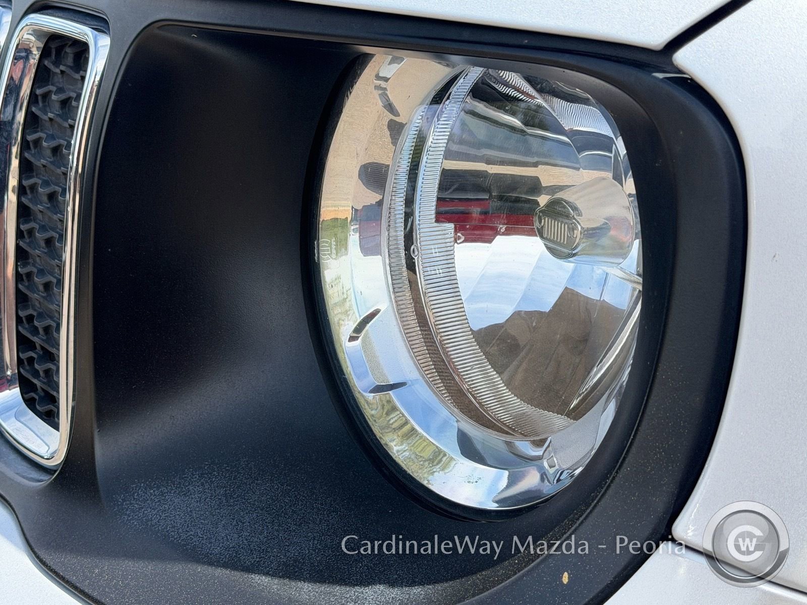 Used 2019 Jeep Renegade Latitude w/ Popular Equipment Group FWD image 9