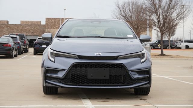Used 2024 Toyota Corolla SE w/ SE Premium Package image 2