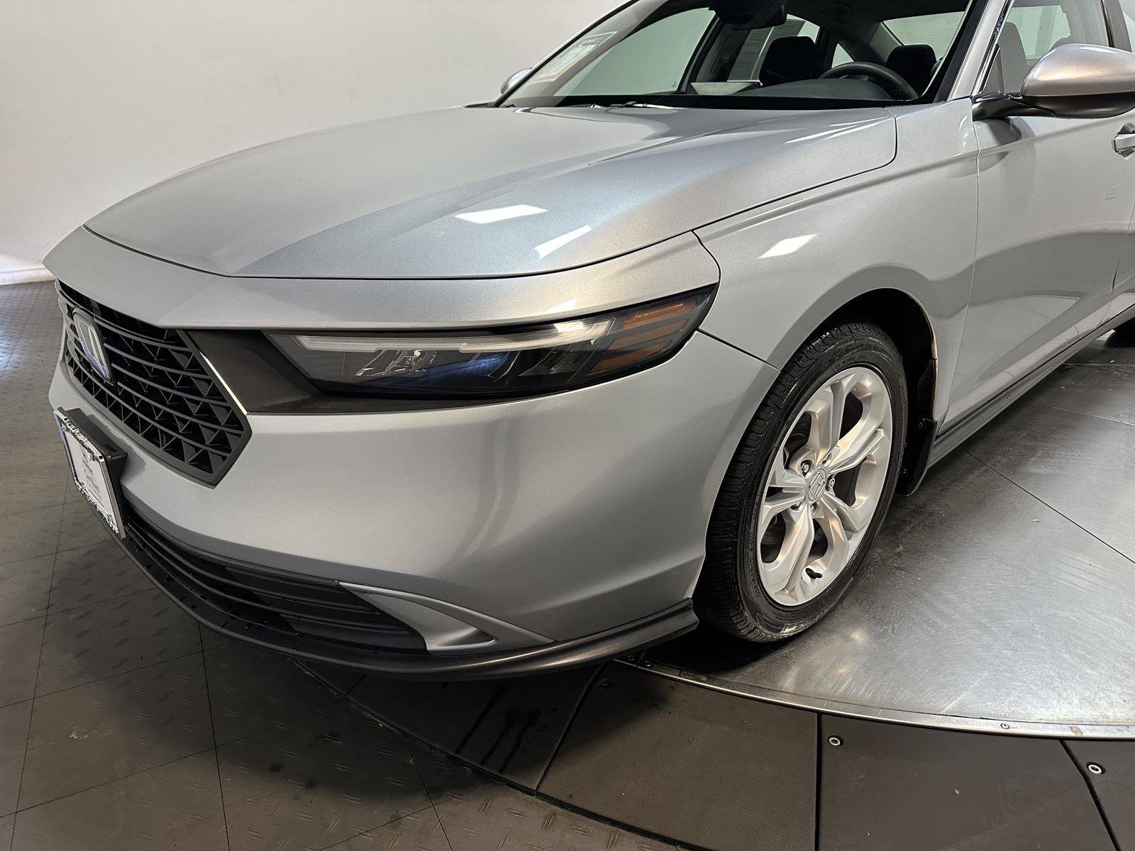 Certified 2023 Honda Accord LX image 7