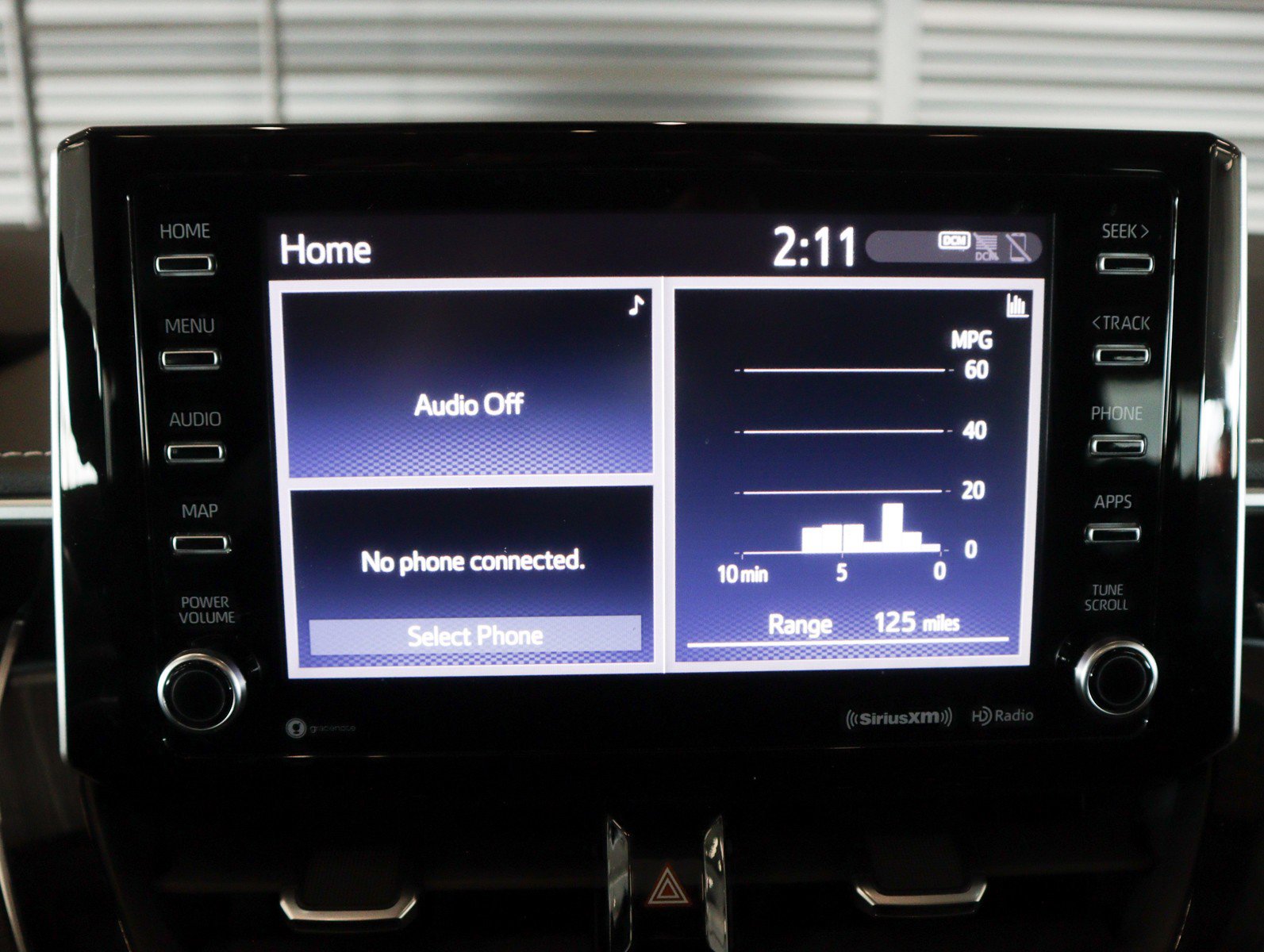 Used 2020 Toyota Corolla XLE w/ Carpet Mat Package (TMS) FWD image 24
