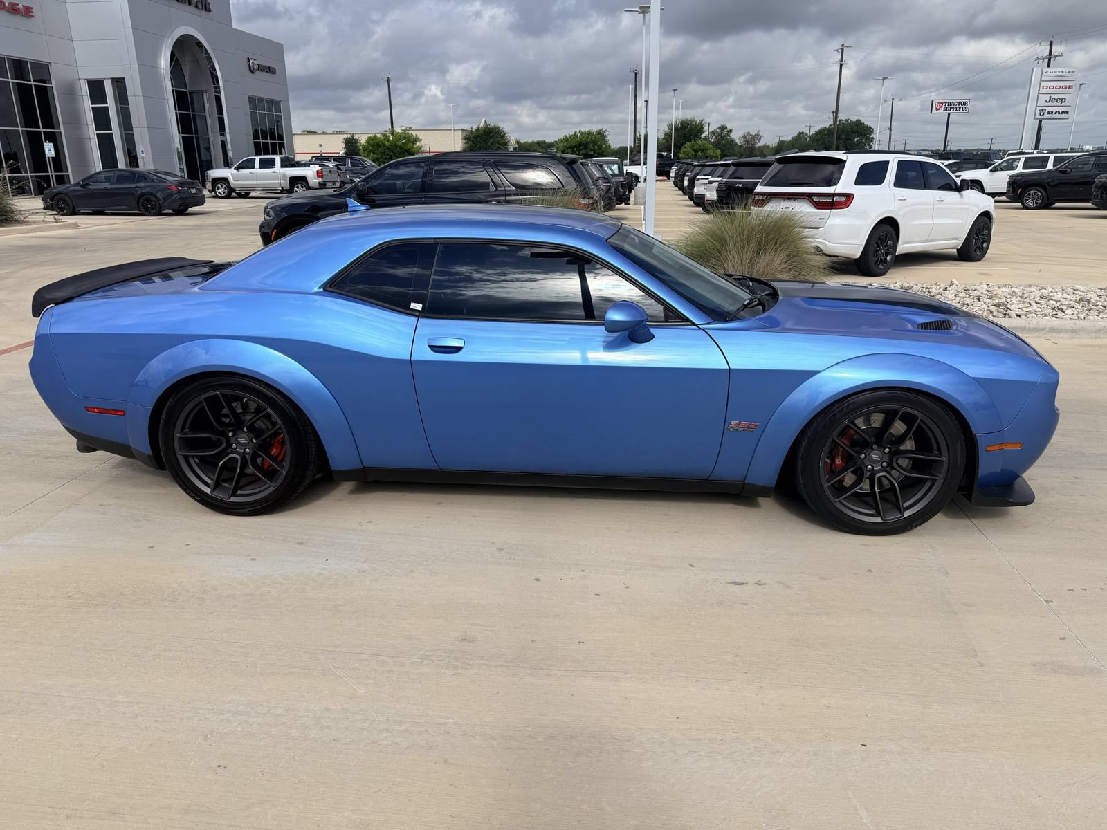 Used 2019 Dodge Challenger R/T Scat Pack w/ Widebody Package RWD image 3