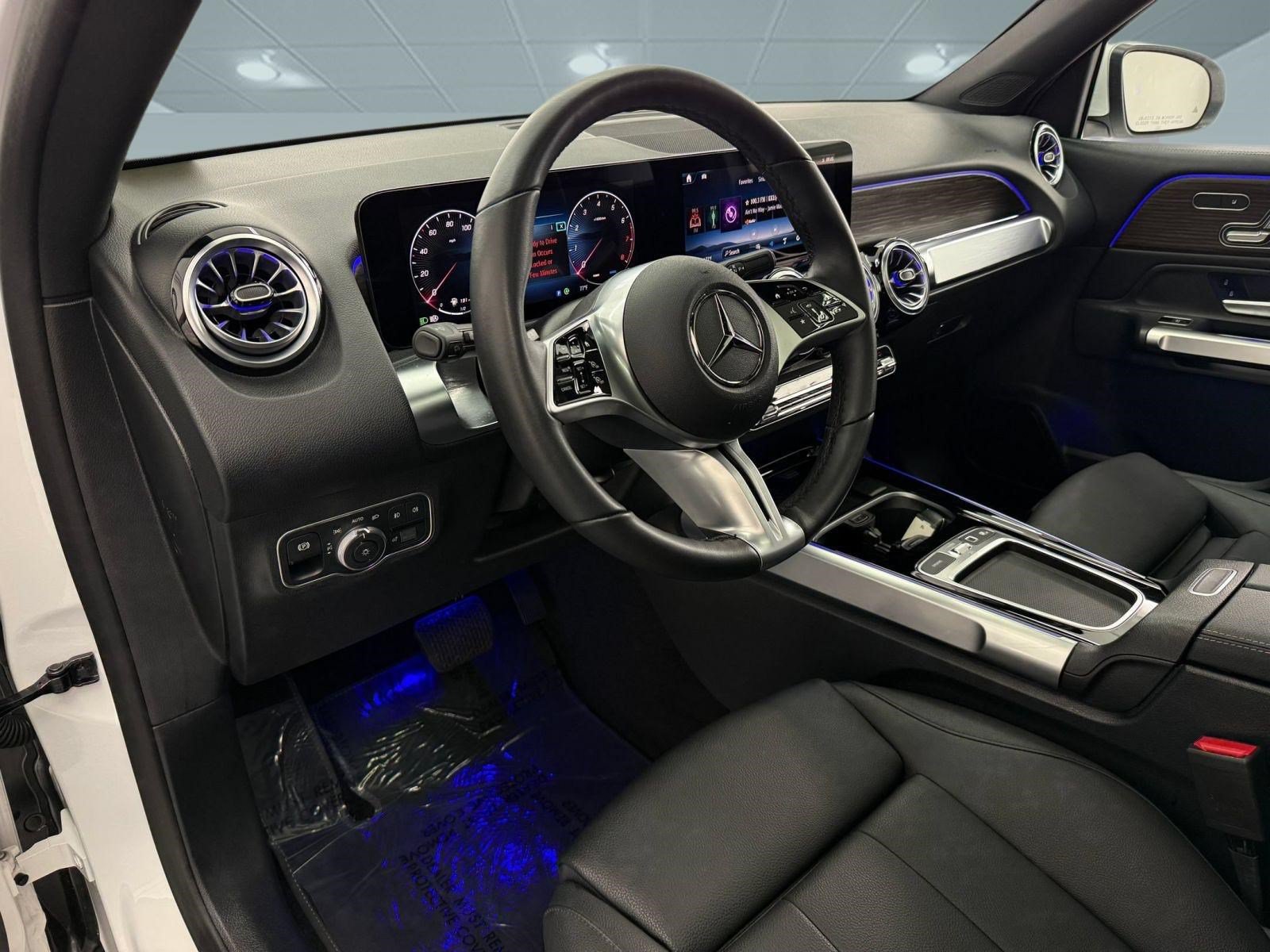 Used 2026 Mercedes-Benz GLB 250 image 4