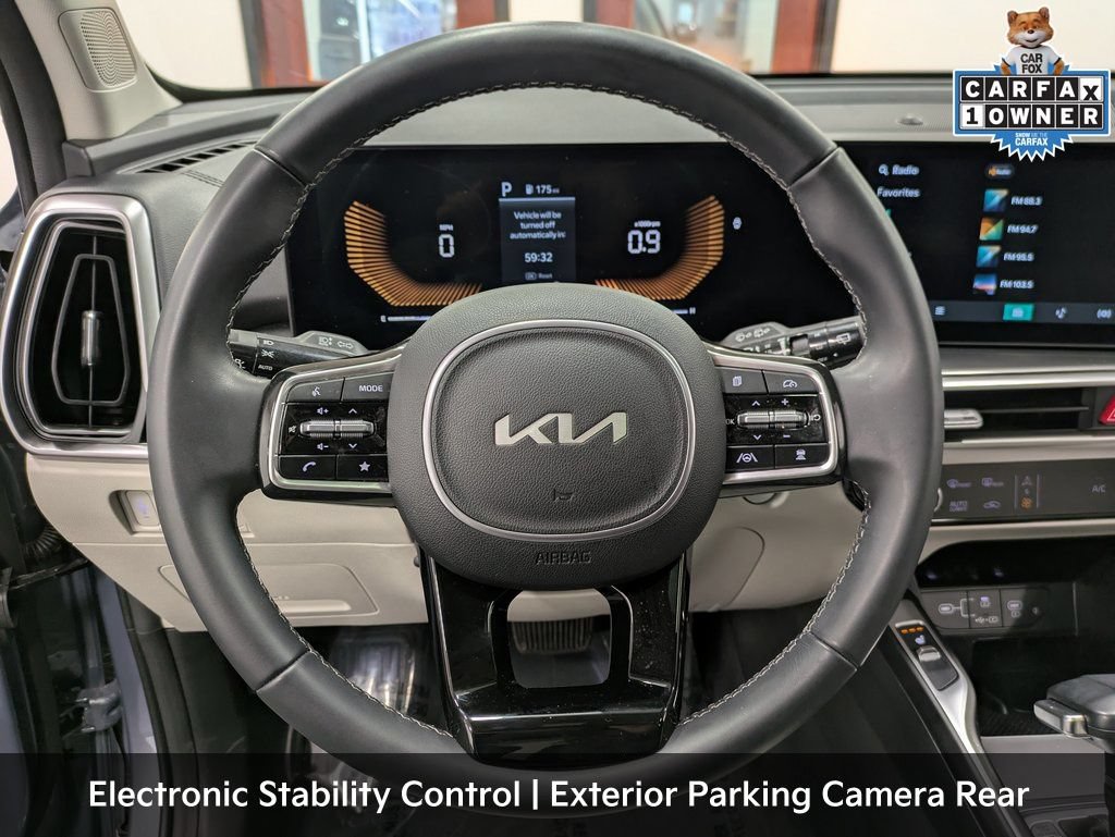 Used 2025 Kia Sorento S w/ Panoramic Sunroof Package AWD/4WD image 24