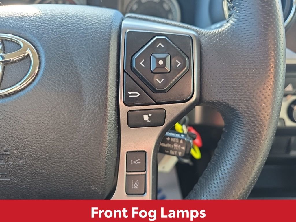 Used 2022 Toyota Tacoma SR5 RWD image 23