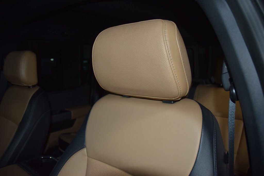 Used 2023 Ford F250 Lariat w/ Lariat Ultimate Package image 38