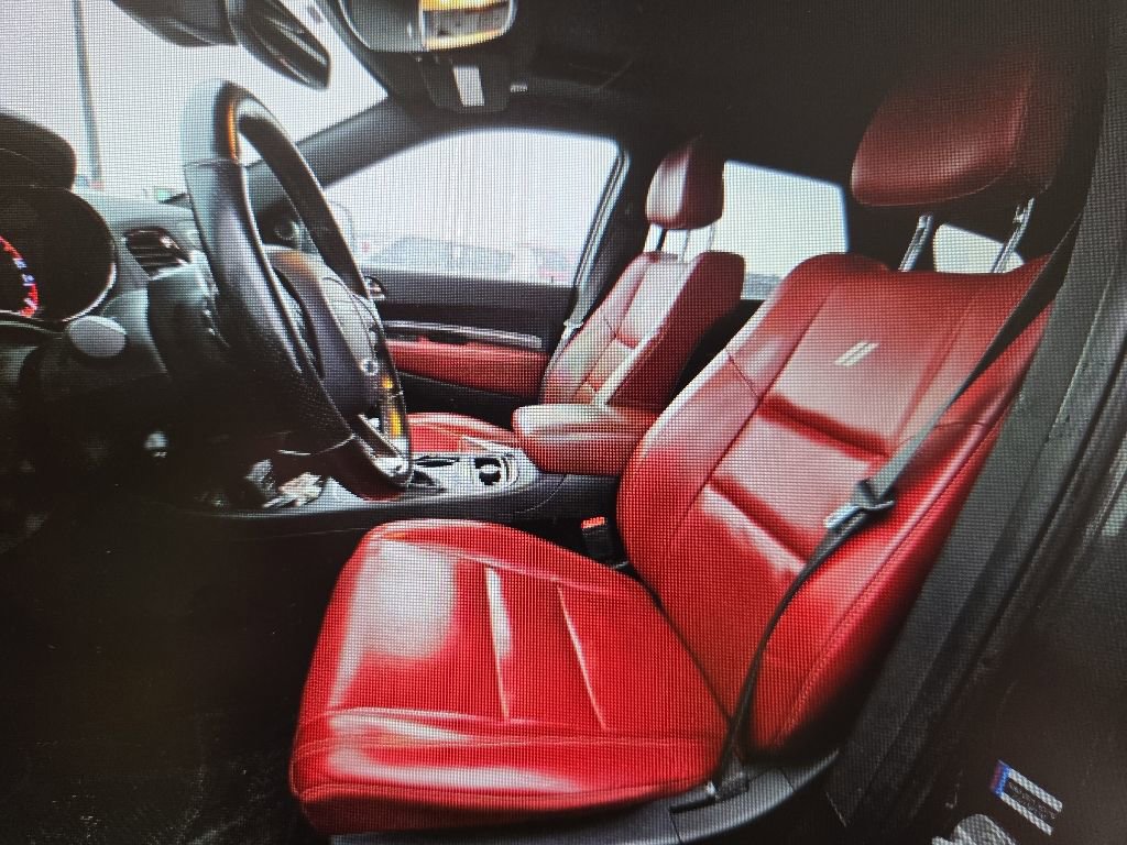Used 2020 Dodge Durango R/T w/ Technology Group AWD/4WD image 8