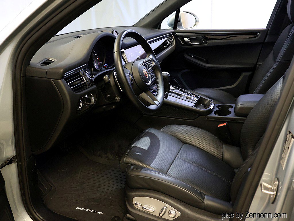 Used 2023 Porsche Macan S image 11