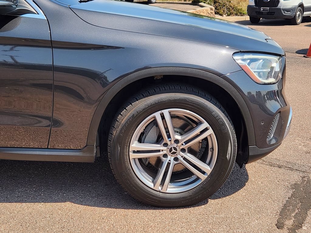Used 2021 Mercedes-Benz GLC 300 4MATIC image 29