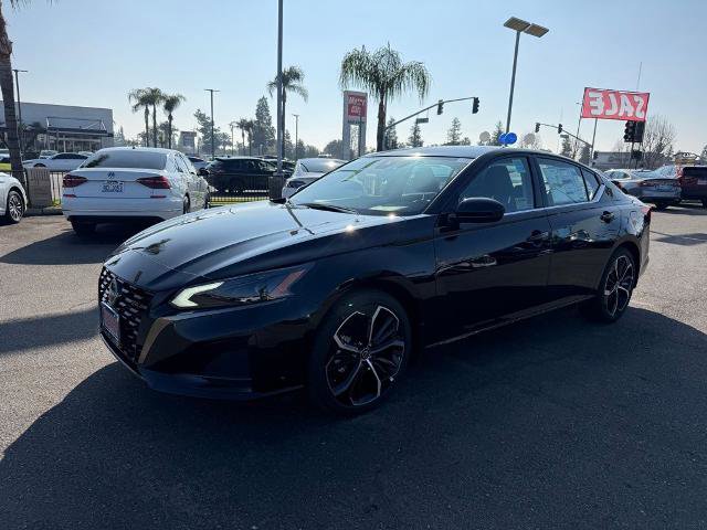 New 2025 Nissan Altima 2.5 SR w/ SR Premium Package image 3