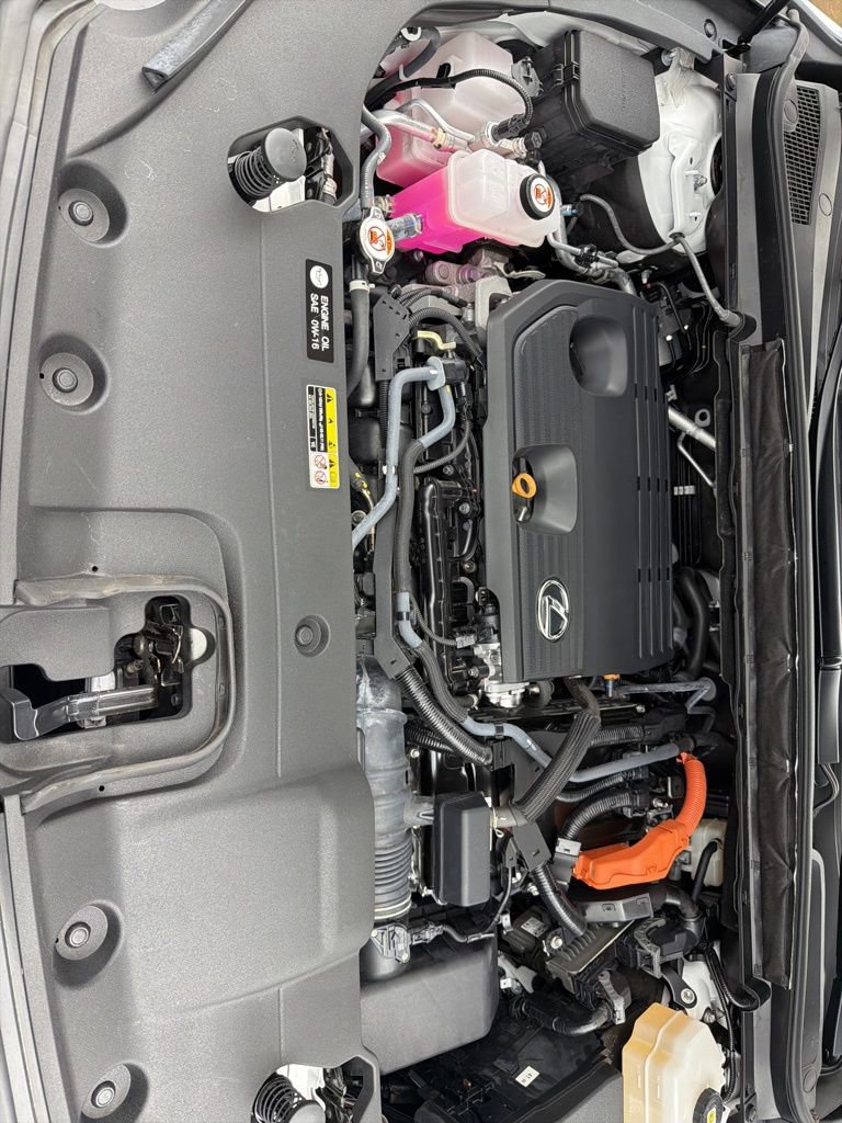 Used 2023 Lexus RX 350 w/ Accessory Package (K3) image 31