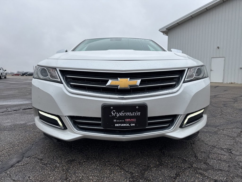 Used 2017 Chevrolet Impala Premier w/ Enhanced Convenience Package image 7