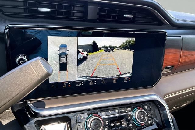 Used 2024 GMC Sierra 2500 Denali Ultimate AWD/4WD image 15