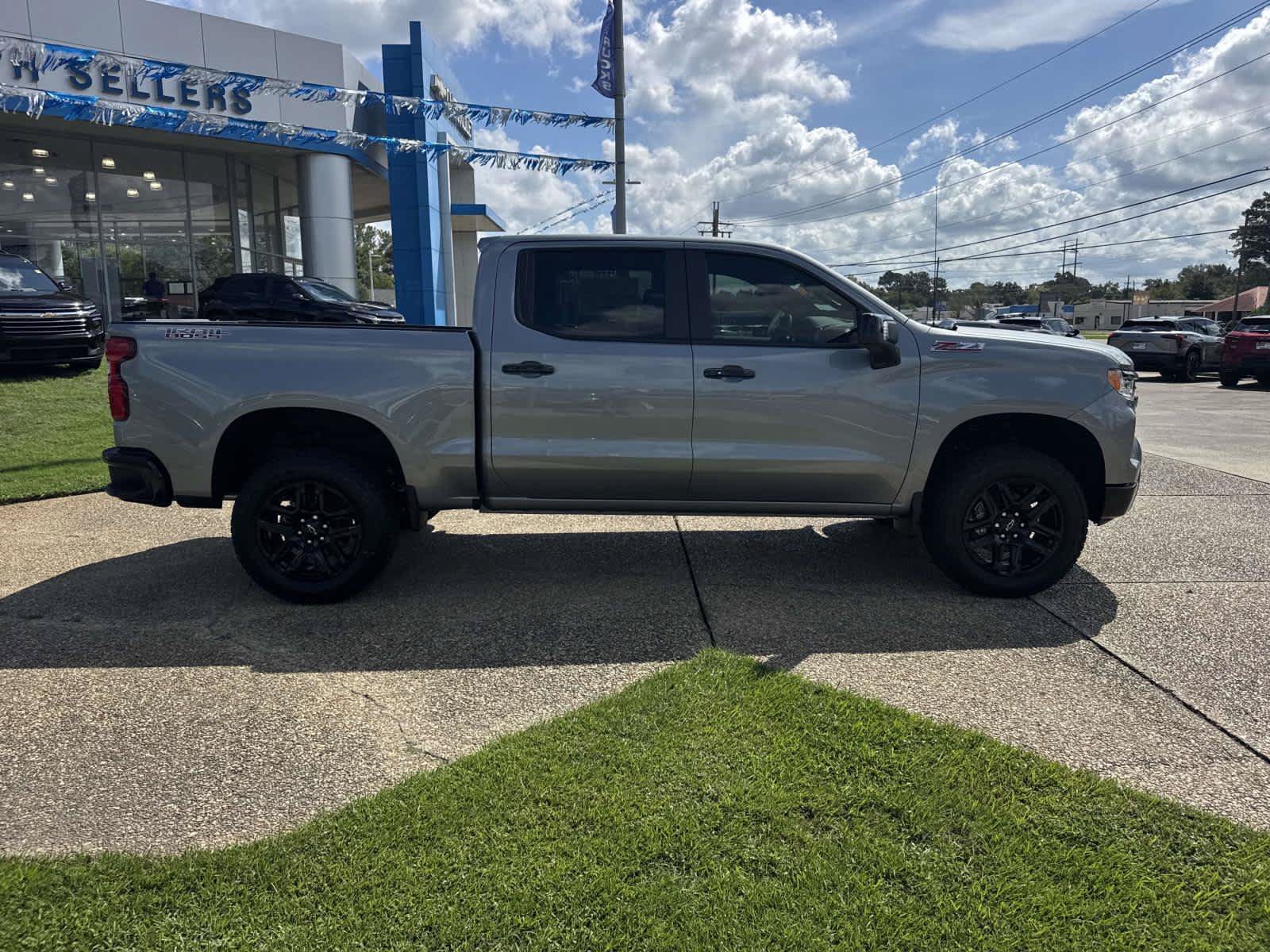 New 2026 Chevrolet Silverado 1500 LT Trail Boss w/ LT Trail Boss Premium Package AWD/4WD image 6