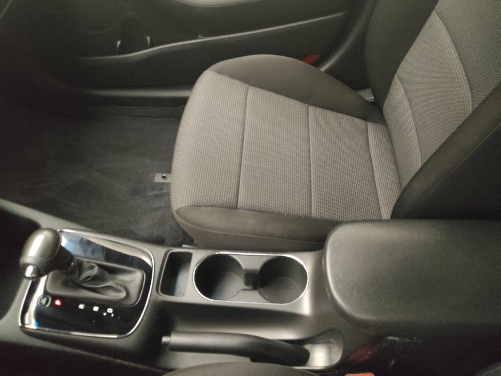 Used 2018 Kia Forte LX FWD image 26