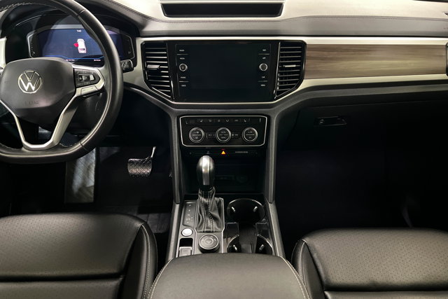 Used 2021 Volkswagen Atlas SEL AWD/4WD image 13