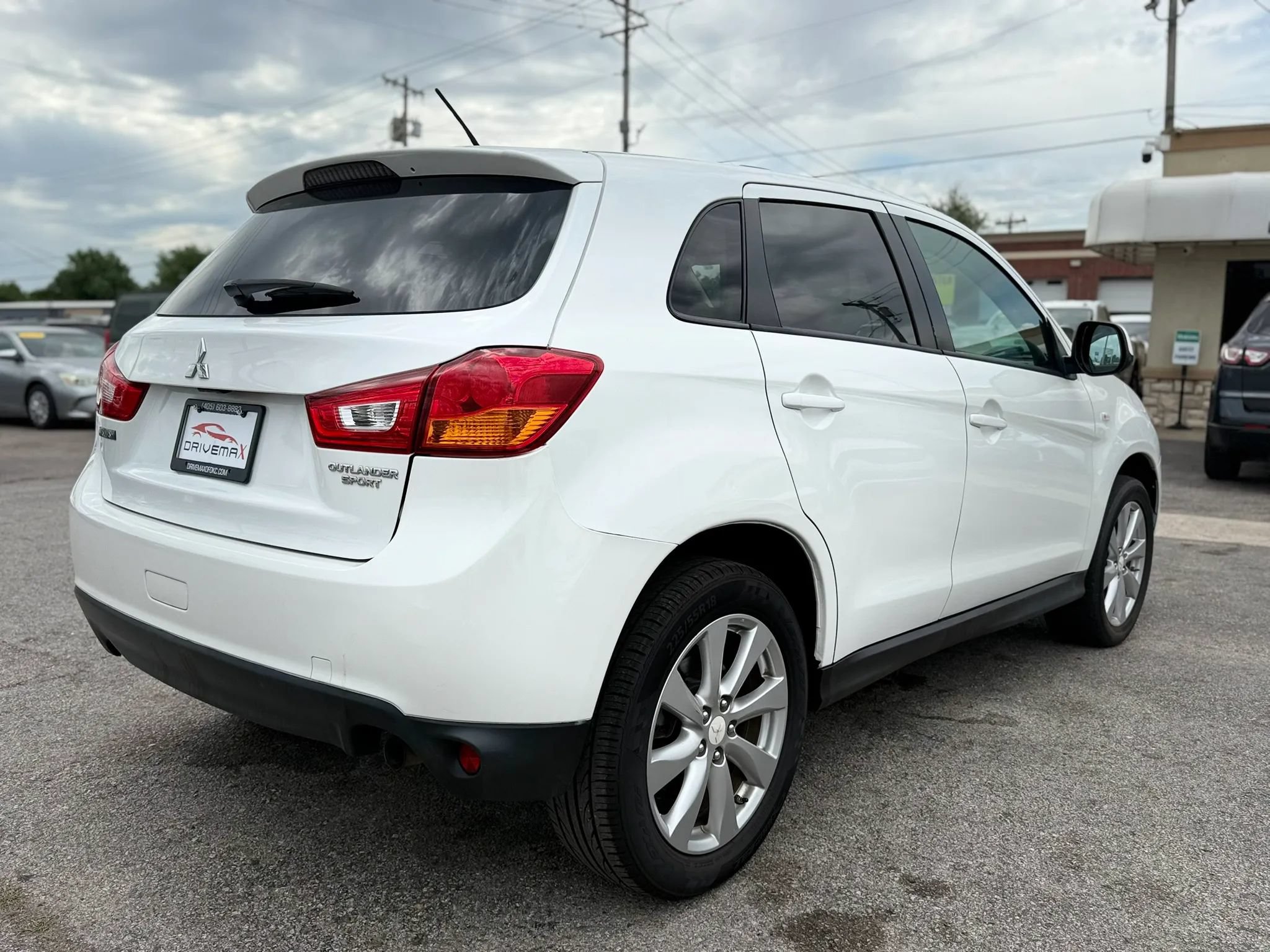Used 2015 Mitsubishi Outlander Sport ES FWD image 3
