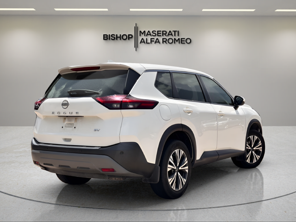 Used 2022 Nissan Rogue SV FWD image 5