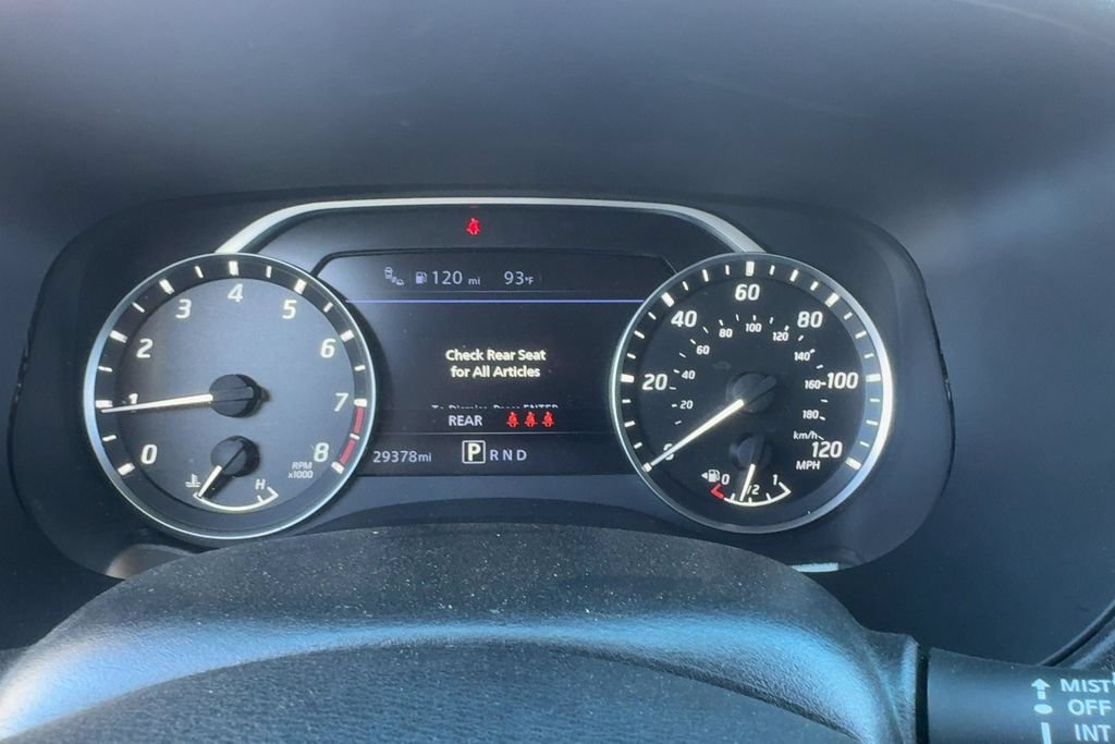Used 2024 Nissan Frontier SL w/ Technology Package RWD image 16