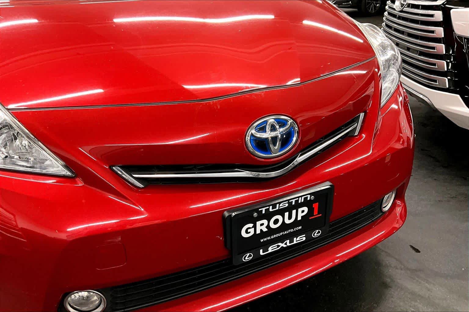 Used 2012 Toyota Prius V Five FWD image 28