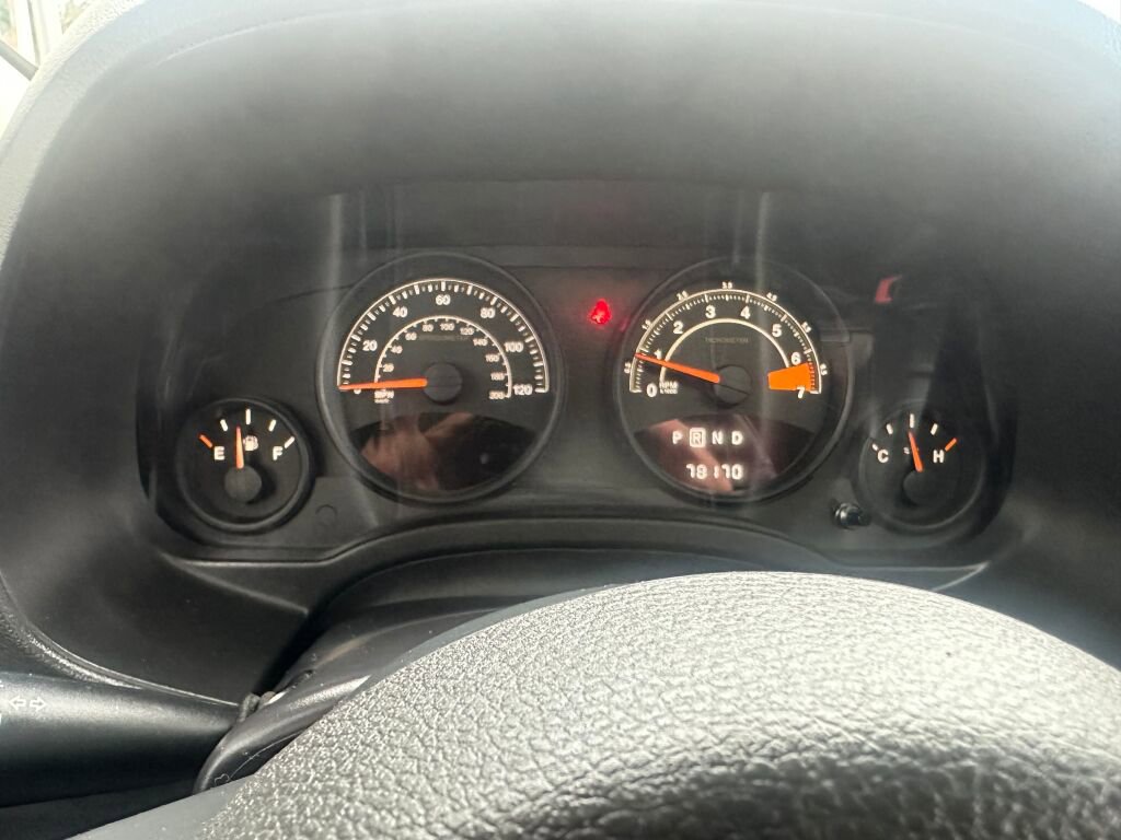 Used 2015 Jeep Patriot High Altitude image 19