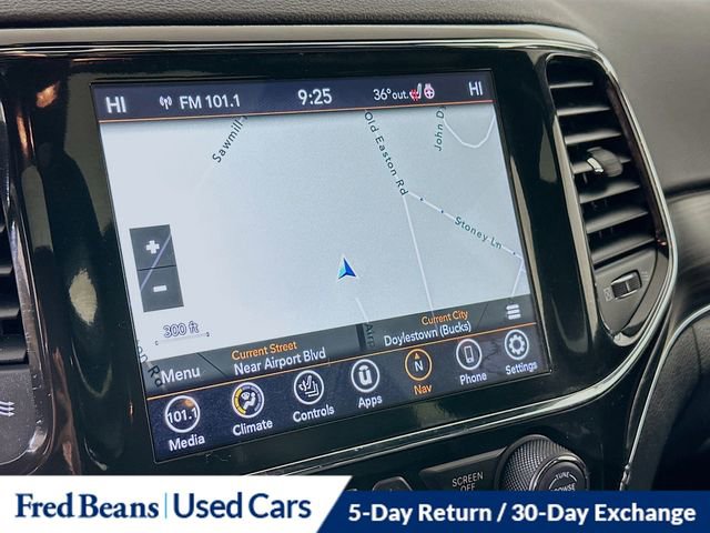 Used 2021 Jeep Grand Cherokee Limited image 15