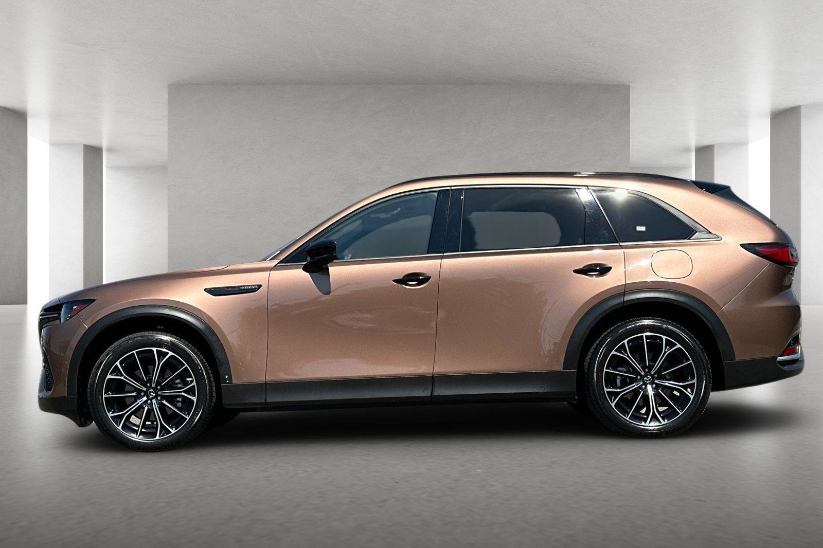 Certified 2025 MAZDA CX-70 Plug-In Hybrid w/ Premium Plus image 7