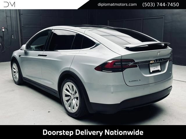 Used 2017 Tesla Model X 90D AWD/4WD image 5