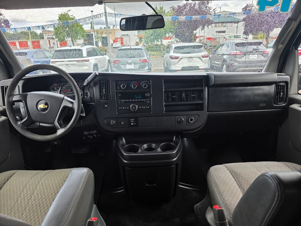 Used 2014 Chevrolet Express 3500 LT w/ LT Preferred Equipment Group RWD image 5
