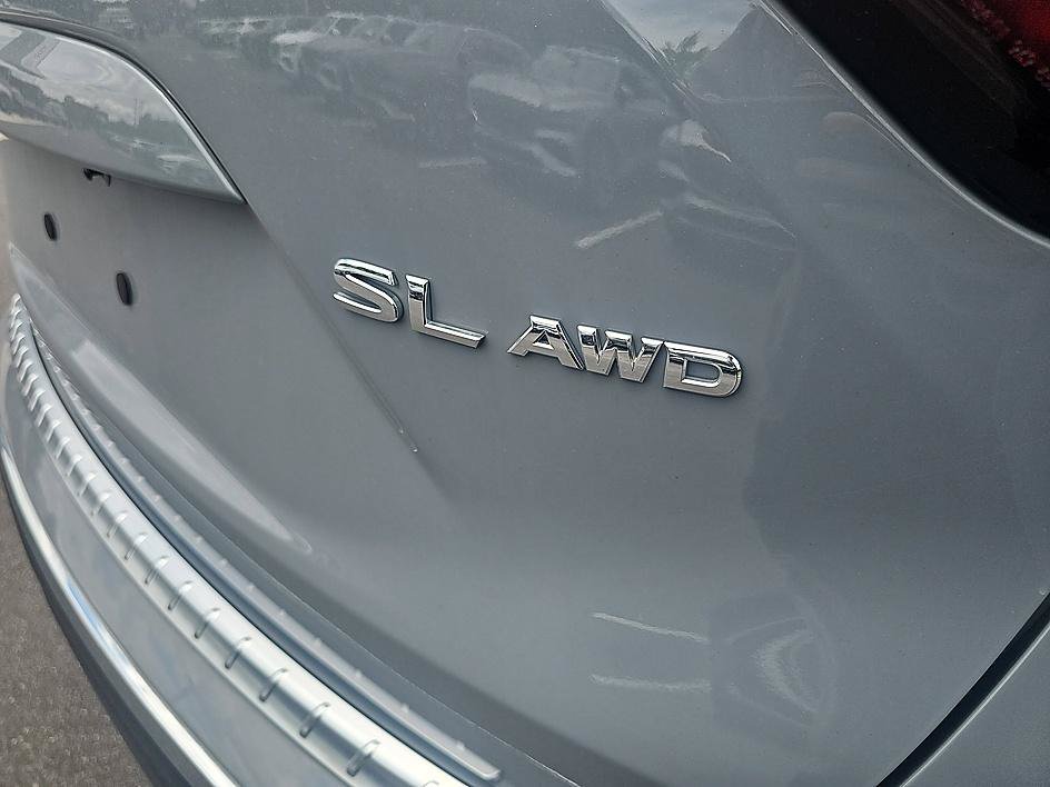 Used 2024 Nissan Murano SL AWD/4WD image 9