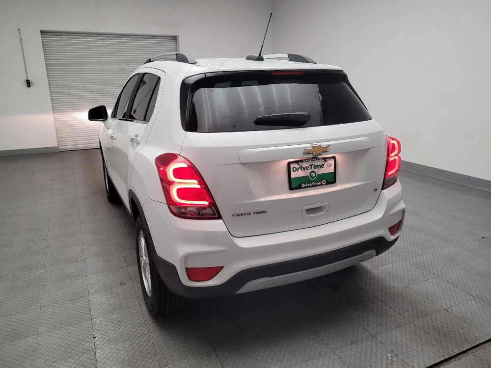 Used 2018 Chevrolet Trax LT w/ LT Convenience Package image 6