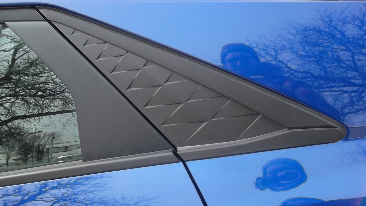 Used 2025 Hyundai Elantra Blue image 15