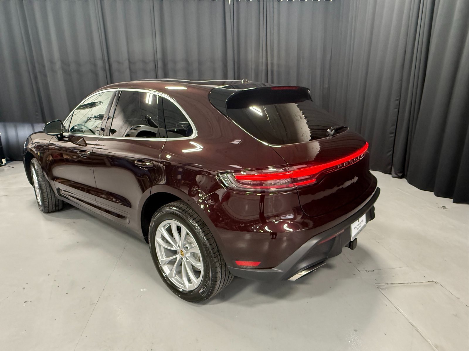 New 2026 Porsche Macan image 24