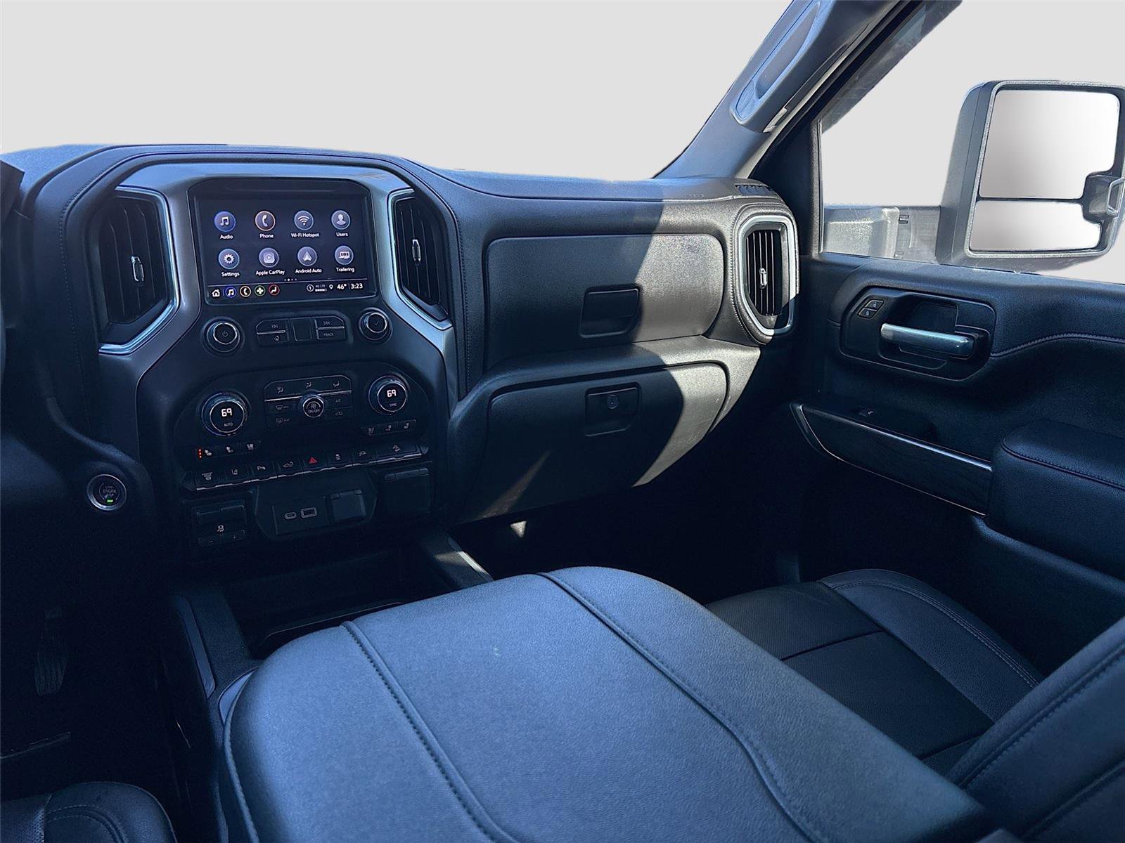 Used 2023 Chevrolet Silverado 2500 LTZ w/ LTZ Convenience Package image 24