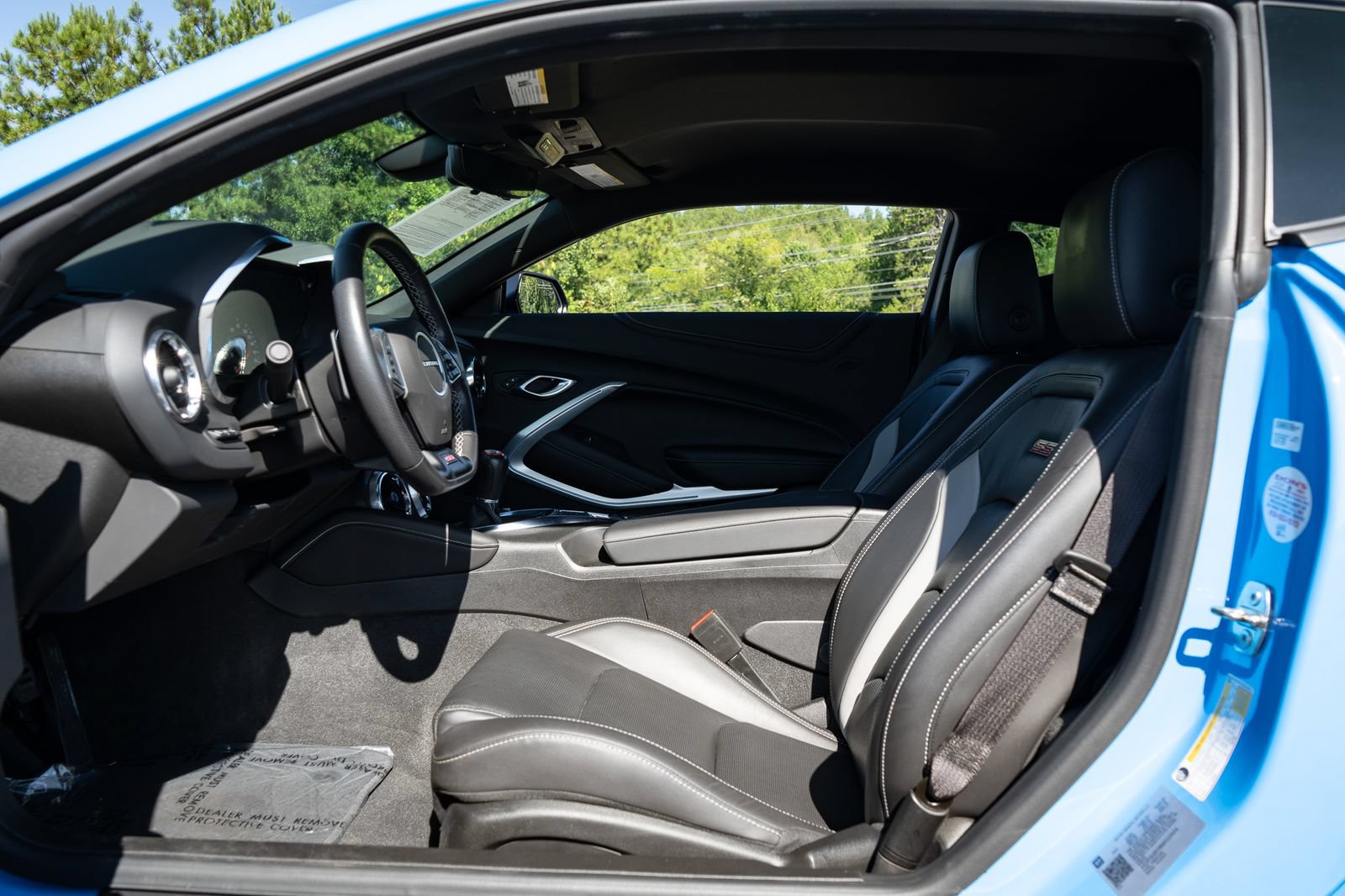 Used 2022 Chevrolet Camaro SS RWD image 29