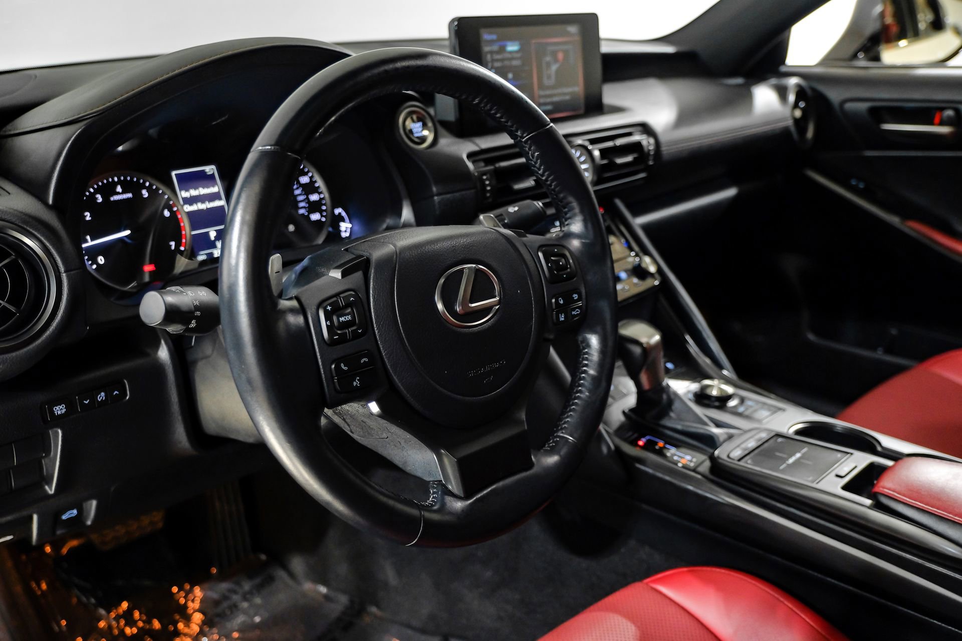 Used 2024 Lexus IS 300 w/ Comfort Package image 19