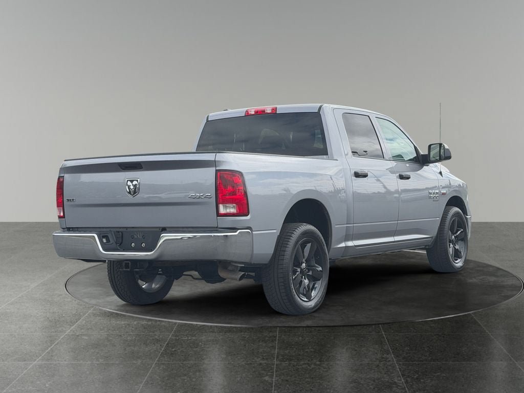 Used 2023 RAM 1500 Classic SLT AWD/4WD image 9