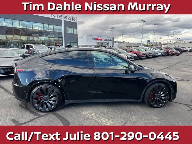 Used 2024 Tesla Model Y Performance AWD/4WD image 13