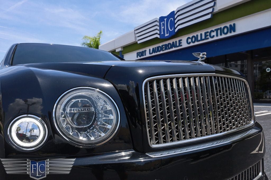 Used 2017 Bentley Mulsanne RWD image 10