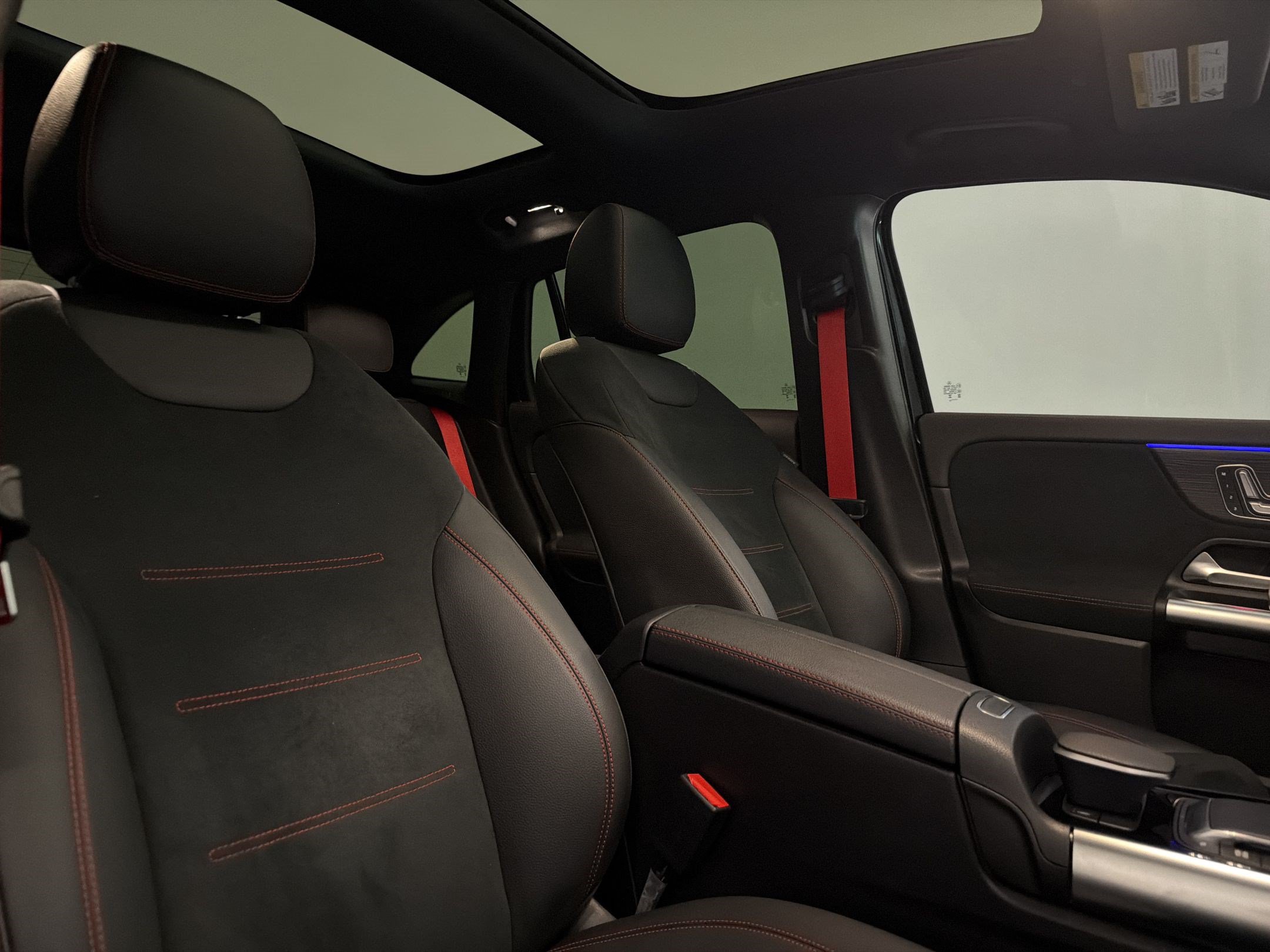 Certified 2023 Mercedes-Benz GLA 45 AMG 4MATIC image 25