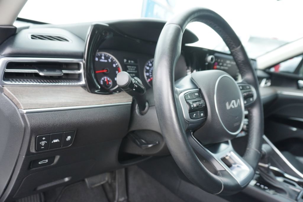 Used 2024 Kia K5 EX w/ EX Premium Package FWD image 12