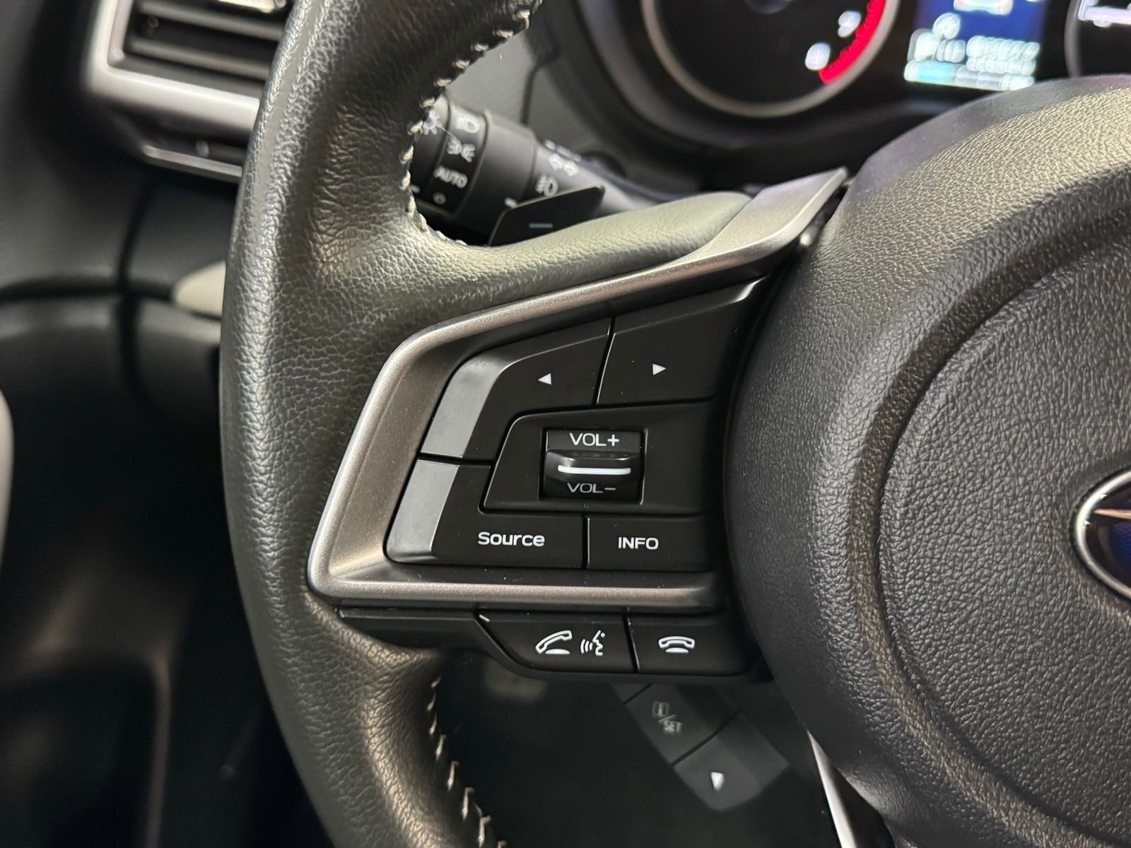 Used 2024 Subaru Forester Limited w/ POP Package 3 image 23