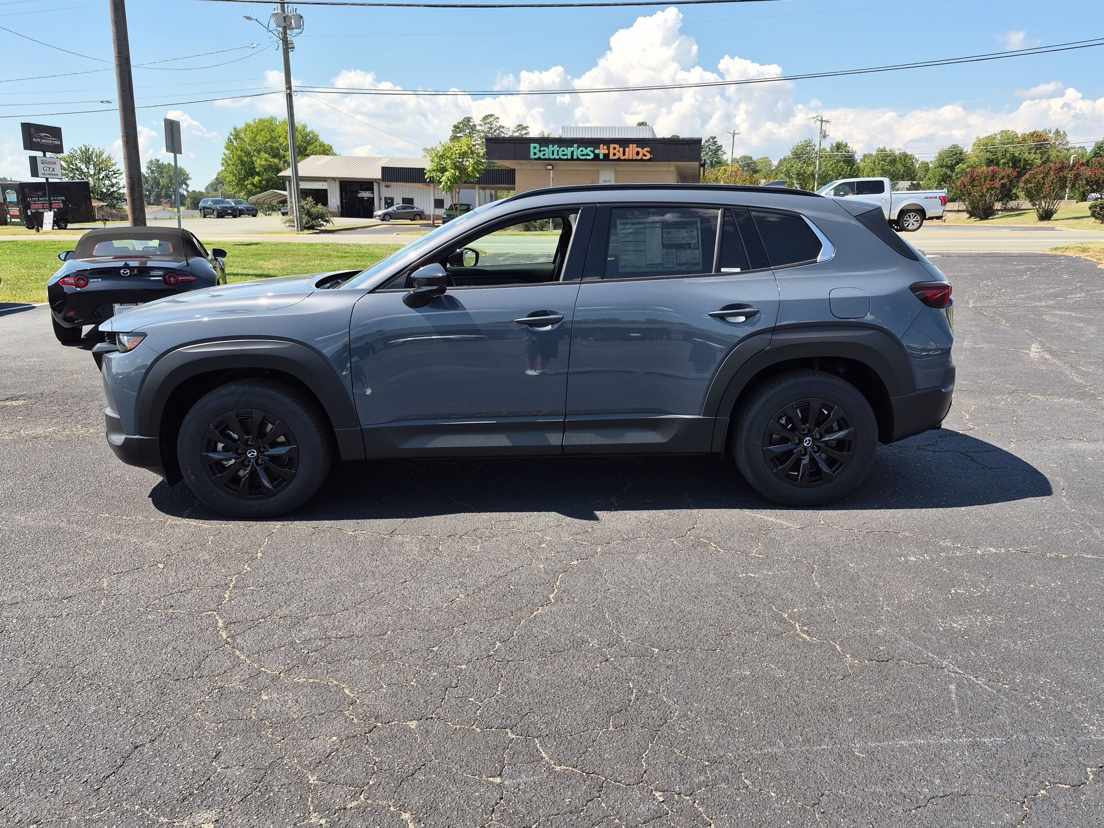 New 2026 MAZDA CX-50 AWD 2.5 Hybrid w/ Weather Package image 2