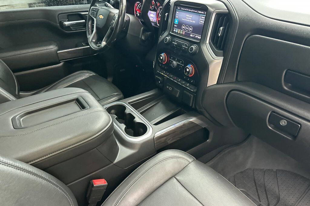 Used 2019 Chevrolet Silverado 1500 LTZ image 15