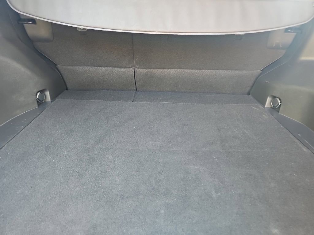 Used 2025 Toyota RAV4 XLE w/ Convenience Package FWD image 21